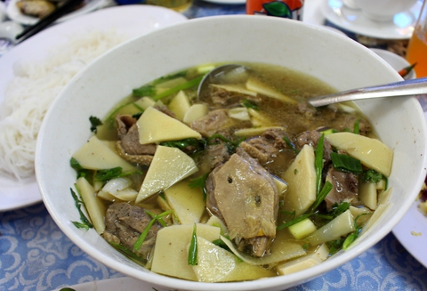 Nỗi niềm bánh tráng cuốn măng - Ảnh 8. Nỗi niềm bánh tráng cuốn măng - Ảnh 8.