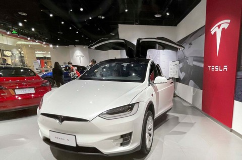 Tesla thông báo thu hồi xe lần thứ 4 trong 2 tuần - Ảnh 1. Tesla thông báo thu hồi xe lần thứ 4 trong 2 tuần - Ảnh 1.