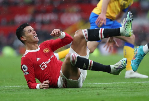 Ronaldo tịt ngòi trận thứ 6 liên tiếp, Man Utd bị chia điểm ở Old Trafford - Ảnh 1. Ronaldo tịt ngòi trận thứ 6 liên tiếp, Man Utd bị chia điểm ở Old Trafford - Ảnh 1.