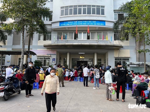 Sinh viên cần đáp ứng điều kiện gì để được học trực tiếp tại trường? - Ảnh 1. Sinh viên cần đáp ứng điều kiện gì để được học trực tiếp tại trường? - Ảnh 1.