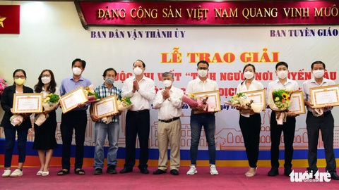 Tình người, sức đề kháng thắng dịch bệnh - Ảnh 1. Tình người, sức đề kháng thắng dịch bệnh - Ảnh 1.