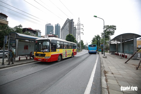 Từ 13-2, Hà Nội chạy toàn bộ 121 tuyến xe buýt trợ giá, không hạn chế công suất - Ảnh 1. Từ 13-2, Hà Nội chạy toàn bộ 121 tuyến xe buýt trợ giá, không hạn chế công suất - Ảnh 1.