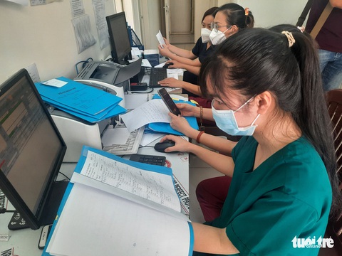 Tin COVID-19 chiều 13-2: Thêm 26.379 ca mới, trong đó 18.269 ca cộng đồng - Ảnh 1. Tin COVID-19 chiều 13-2: Thêm 26.379 ca mới, trong đó 18.269 ca cộng đồng - Ảnh 1.