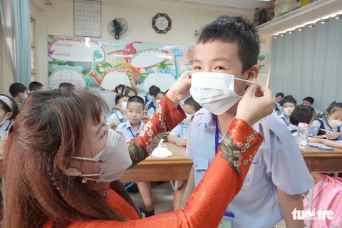 Chăm sóc sức khỏe cho trẻ khi trở lại trường ra sao? - Ảnh 1. Chăm sóc sức khỏe cho trẻ khi trở lại trường ra sao? - Ảnh 1.