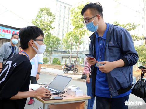 Tân sinh viên lặn lội đêm khuya đến ký túc xá, bắt đầu cuộc sống đại học sau nửa năm học online - Ảnh 7. Tân sinh viên lặn lội đêm khuya đến ký túc xá, bắt đầu cuộc sống đại học sau nửa năm học online - Ảnh 7.
