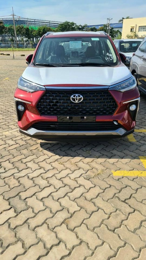 Lô Toyota Veloz Cross đầu tiên về Việt Nam: Xe gầm cao thay Innova và Rush cạnh tranh Xpander - Ảnh 4. Lô Toyota Veloz Cross đầu tiên về Việt Nam: Xe gầm cao thay Innova và Rush cạnh tranh Xpander - Ảnh 4.
