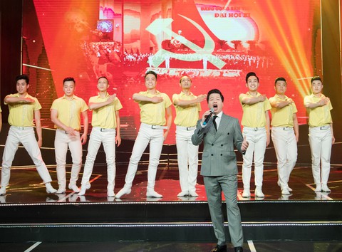Để có cảnh tắc đường hôm nay, bao chuyện đã xảy ra, bao người đã nỗ lực - Ảnh 4. Để có cảnh tắc đường hôm nay, bao chuyện đã xảy ra, bao người đã nỗ lực - Ảnh 4.