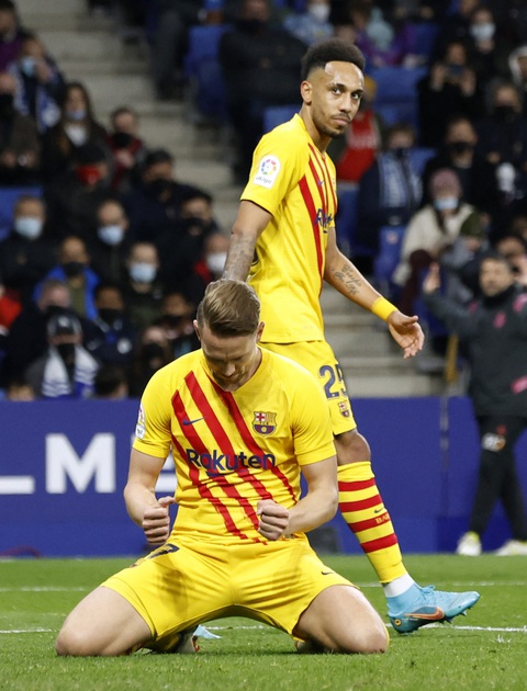 Trận đấu 9 thẻ vàng, 3 thẻ đỏ và Barca thoát chết phút 90+6 - Ảnh 1. Trận đấu 9 thẻ vàng, 3 thẻ đỏ và Barca thoát chết phút 90+6 - Ảnh 1.