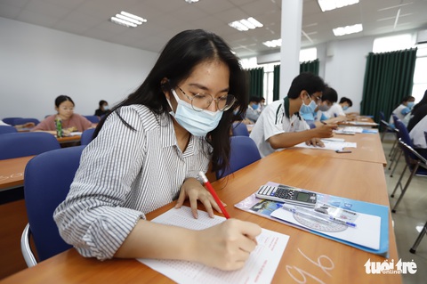 Lúng túng khi chọn nguyện vọng đăng ký xét tuyển, phải làm sao? - Ảnh 1. Lúng túng khi chọn nguyện vọng đăng ký xét tuyển, phải làm sao? - Ảnh 1.