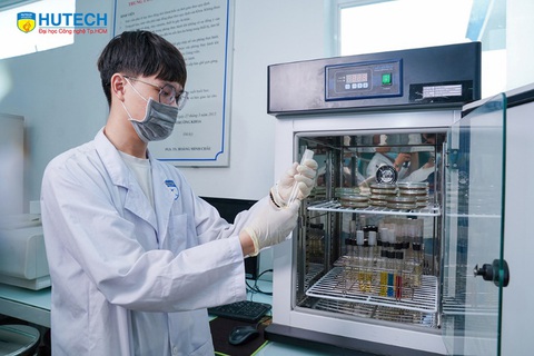 HUTECH chính thức nhận đăng ký xét tuyển học bạ 2022 từ 15-2 - Ảnh 4. HUTECH chính thức nhận đăng ký xét tuyển học bạ 2022 từ 15-2 - Ảnh 4.
