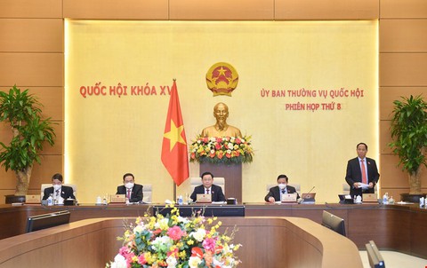 Băn khoăn quy định cảnh sát cơ động có quyền thâm nhập trụ sở cơ quan, nơi ở cá nhân? - Ảnh 1. Băn khoăn quy định cảnh sát cơ động có quyền thâm nhập trụ sở cơ quan, nơi ở cá nhân? - Ảnh 1.