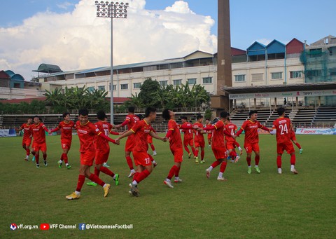 Tuyển U23 Việt Nam sẽ thi đấu với cảm hứng từ đàn anh, đàn chị - Ảnh 2. Tuyển U23 Việt Nam sẽ thi đấu với cảm hứng từ đàn anh, đàn chị - Ảnh 2.