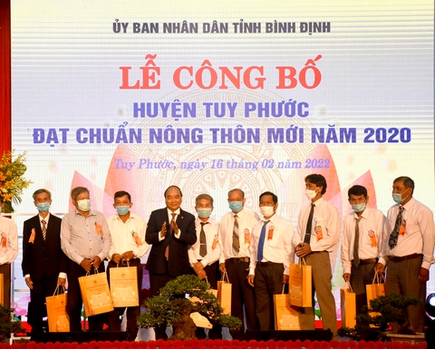 Chủ tịch nước: Nông thôn mới không phải hình thức, mà phải vì dân - Ảnh 2. Chủ tịch nước: Nông thôn mới không phải hình thức, mà phải vì dân - Ảnh 2.