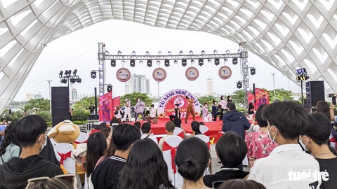Đà Nẵng mở cửa tất cả dịch vụ, ráo riết chuẩn bị chương trình chào đón du khách - Ảnh 2. Đà Nẵng mở cửa tất cả dịch vụ, ráo riết chuẩn bị chương trình chào đón du khách - Ảnh 2.