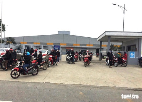 Trả lời 19 kiến nghị của công nhân ở Hà Tĩnh sau vụ tập trung đông người - Ảnh 1. Trả lời 19 kiến nghị của công nhân ở Hà Tĩnh sau vụ tập trung đông người - Ảnh 1.