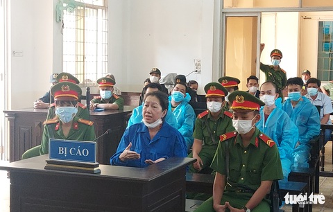 ‘Trùm buôn lậu’ Mười Tường tuyên bố bị vu khống vụ vận chuyển 470.000 USD - Ảnh 4. ‘Trùm buôn lậu’ Mười Tường tuyên bố bị vu khống vụ vận chuyển 470.000 USD - Ảnh 4.