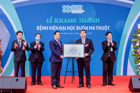 Khánh thành bệnh viện hiện đại hàng đầu tại thành phố Buôn Ma Thuột - Ảnh 2. Khánh thành bệnh viện hiện đại hàng đầu tại thành phố Buôn Ma Thuột - Ảnh 2.
