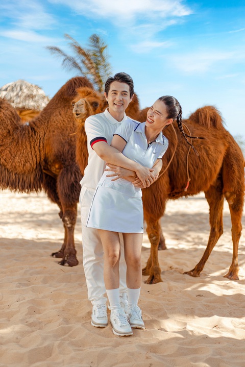 Đông Nhi - Ông Cao Thắng khoe ảnh Valentine lãng mạn bên bờ biển - Ảnh 4. Đông Nhi - Ông Cao Thắng khoe ảnh Valentine lãng mạn bên bờ biển - Ảnh 4.