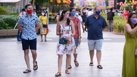 Nhộn nhịp chuẩn bị mở cửa bầu trời - Ảnh 2. Nhộn nhịp chuẩn bị mở cửa bầu trời - Ảnh 2.