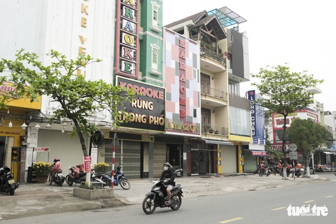Đà Nẵng: Cơ sở dịch vụ karaoke, spa, massage rón rén mở cửa - Ảnh 1. Đà Nẵng: Cơ sở dịch vụ karaoke, spa, massage rón rén mở cửa - Ảnh 1.
