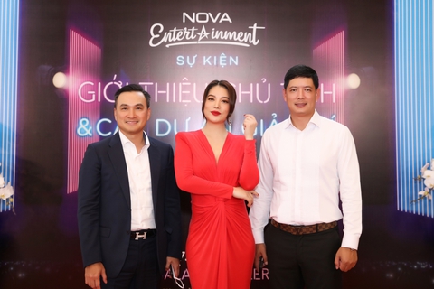 Đàm Vĩnh Hưng giải thích lý do rút khỏi đêm nhạc Lệ Quyên - Ảnh 2. Đàm Vĩnh Hưng giải thích lý do rút khỏi đêm nhạc Lệ Quyên - Ảnh 2.