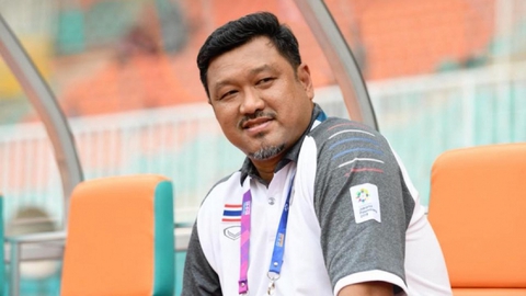 HLV tuyển U23 Thái Lan: Tôi cảm thấy rất may mắn khi gặp Việt Nam - Ảnh 1. HLV tuyển U23 Thái Lan: Tôi cảm thấy rất may mắn khi gặp Việt Nam - Ảnh 1.