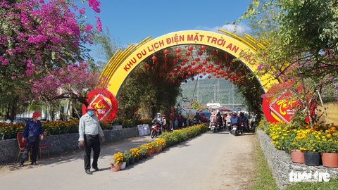 An Giang yêu cầu công ty du lịch niêm yết công khai giá vé - Ảnh 1. An Giang yêu cầu công ty du lịch niêm yết công khai giá vé - Ảnh 1.