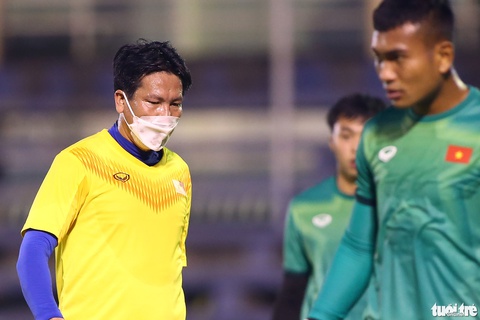Các F1 của U23 Việt Nam đeo khẩu trang tập luyện - Ảnh 6. Các F1 của U23 Việt Nam đeo khẩu trang tập luyện - Ảnh 6.