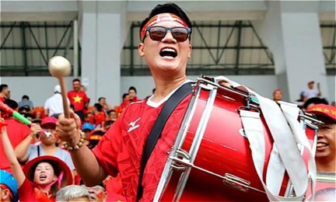 Giới nghệ sĩ chia vui với tuyển Việt Nam; YouTuber Thơ Nguyễn đóng sitcom - Ảnh 3. Giới nghệ sĩ chia vui với tuyển Việt Nam; YouTuber Thơ Nguyễn đóng sitcom - Ảnh 3.