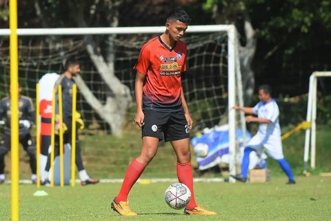 U23 Indonesia triệu tập Ronaldo, Kanu, Figo, Beckham - Ảnh 3. U23 Indonesia triệu tập Ronaldo, Kanu, Figo, Beckham - Ảnh 3.