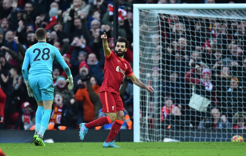 Thắng ngược Norwich, Liverpool rút ngắn khoảng cách với Man City - Ảnh 3. Thắng ngược Norwich, Liverpool rút ngắn khoảng cách với Man City - Ảnh 3.
