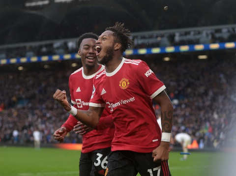 Man Utd thắng kịch tính Leeds nhờ các ‘siêu dự bị’ - Ảnh 3. Man Utd thắng kịch tính Leeds nhờ các ‘siêu dự bị’ - Ảnh 3.