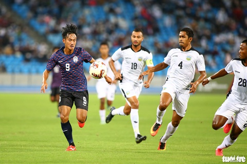 Phong cách chỉ đạo của HLV online Keisuke Honda ở U23 Campuchia - Ảnh 8. Phong cách chỉ đạo của HLV online Keisuke Honda ở U23 Campuchia - Ảnh 8.