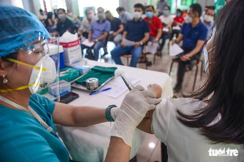 Tin sáng 20-2: Chủng Delta và Omicron đồng hành sẽ khiến ca mắc, nhập viện và chuyển nặng đều tăng - Ảnh 2. Tin sáng 20-2: Chủng Delta và Omicron đồng hành sẽ khiến ca mắc, nhập viện và chuyển nặng đều tăng - Ảnh 2.