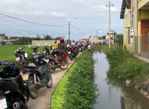 Thi thể dưới mương nước là cô gái mất tích gia đình đăng tin trên mạng - Ảnh 1. Thi thể dưới mương nước là cô gái mất tích gia đình đăng tin trên mạng - Ảnh 1.