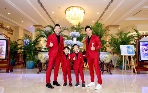Hai con của Quốc Cơ - Quốc Nghiệp phá kỷ lục Việt Nam - Ảnh 1. Hai con của Quốc Cơ - Quốc Nghiệp phá kỷ lục Việt Nam - Ảnh 1.