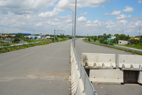 TP.HCM kiến nghị Bộ Giao thông vận tải đẩy nhanh tiến độ xây dựng các tuyến cao tốc - Ảnh 1. TP.HCM kiến nghị Bộ Giao thông vận tải đẩy nhanh tiến độ xây dựng các tuyến cao tốc - Ảnh 1.