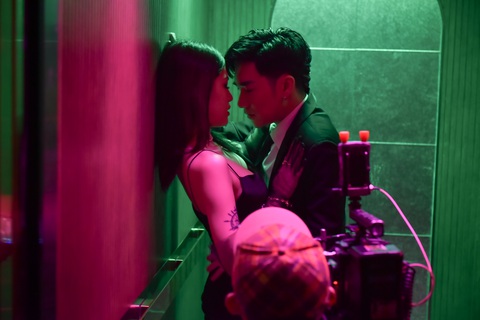 Quang Hà muốn phá cách với Ngoại tình, đóng cảnh nóng - Ảnh 2. Quang Hà muốn phá cách với Ngoại tình, đóng cảnh nóng - Ảnh 2.