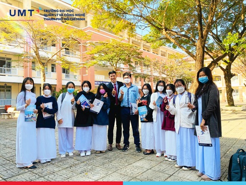 Trường Đại học Quản lý và Công nghệ TP.HCM (UMT) xét tuyển linh hoạt - Ảnh 3. Trường Đại học Quản lý và Công nghệ TP.HCM (UMT) xét tuyển linh hoạt - Ảnh 3.