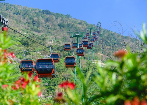 Du hành trên đỉnh Bà Đen - Ảnh 2. Du hành trên đỉnh Bà Đen - Ảnh 2.