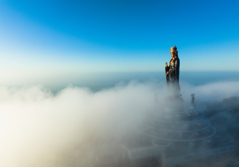 Du hành trên đỉnh Bà Đen - Ảnh 1. Du hành trên đỉnh Bà Đen - Ảnh 1.