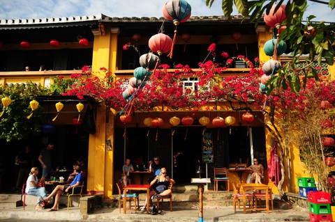 Hà Nội vào top điểm đến lý tưởng nhất thế giới để du lịch một mình - Ảnh 3. Hà Nội vào top điểm đến lý tưởng nhất thế giới để du lịch một mình - Ảnh 3.