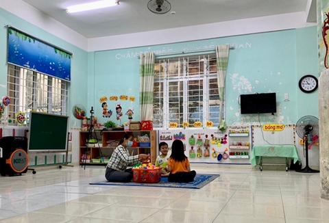 Quảng Ngãi giao địa phương quyết định hình thức học với mầm non, tiểu học - Ảnh 1. Quảng Ngãi giao địa phương quyết định hình thức học với mầm non, tiểu học - Ảnh 1.