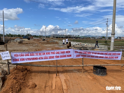 Nhà cửa, ruộng vườn của dân bất ngờ ngập, tỉnh Quảng Nam yêu cầu kiểm tra - Ảnh 1. Nhà cửa, ruộng vườn của dân bất ngờ ngập, tỉnh Quảng Nam yêu cầu kiểm tra - Ảnh 1.