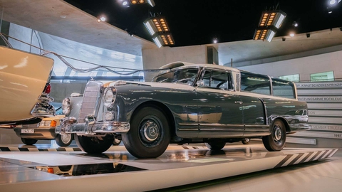 Thử xe như Mercedes-Benz 60 năm trước: Làm hẳn xe xịn để thu thập dữ liệu - Ảnh 1. Thử xe như Mercedes-Benz 60 năm trước: Làm hẳn xe xịn để thu thập dữ liệu - Ảnh 1.