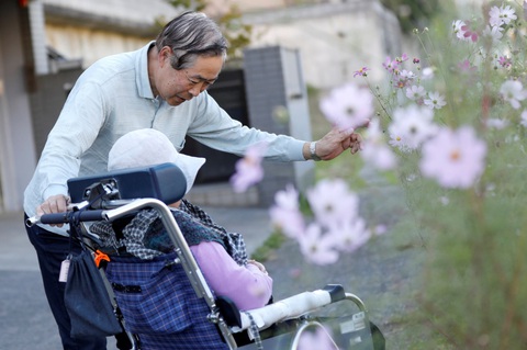 Nhật Bản phát hiện đặc điểm của người dễ mắc bệnh Alzheimer - Ảnh 1. Nhật Bản phát hiện đặc điểm của người dễ mắc bệnh Alzheimer - Ảnh 1.