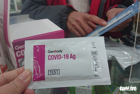 Hà Nội yêu cầu chấn chỉnh ngay việc tăng giá thuốc hỗ trợ điều trị COVID-19 - Ảnh 1. Hà Nội yêu cầu chấn chỉnh ngay việc tăng giá thuốc hỗ trợ điều trị COVID-19 - Ảnh 1.