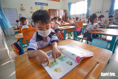 Cà Mau: Hiệu trưởng phải chịu trách nhiệm nếu để dịch lây lan trong trường - Ảnh 1. Cà Mau: Hiệu trưởng phải chịu trách nhiệm nếu để dịch lây lan trong trường - Ảnh 1.