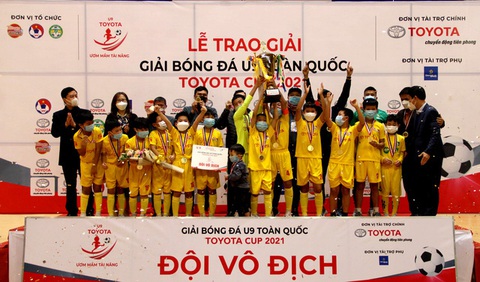 Sông Lam Nghệ An vô địch Giải bóng đá U9 toàn quốc Toyota Cup 2021 - Ảnh 1. Sông Lam Nghệ An vô địch Giải bóng đá U9 toàn quốc Toyota Cup 2021 - Ảnh 1.