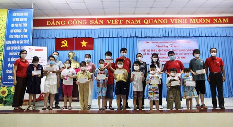 Dai-ichi Life Việt Nam trao học bổng hỗ trợ trẻ em bị ảnh hưởng bởi dịch COVID-19 - Ảnh 1. Dai-ichi Life Việt Nam trao học bổng hỗ trợ trẻ em bị ảnh hưởng bởi dịch COVID-19 - Ảnh 1.
